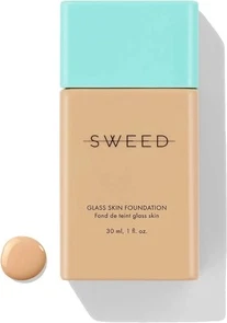 Тональная основа Sweed Glass Skin Long-Lasting Fluid Formula Hydrate
