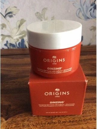 Origins GinZing Yuz Yuzuvchi Namlovchi Kremi