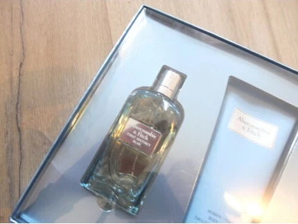 Набор ароматов Abercrombie & Fitch First Instinct Blue