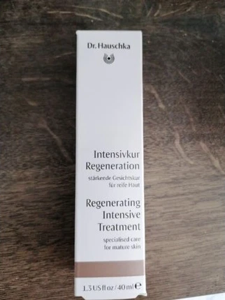 Интенсивный уход Dr Hauschka Regeneration