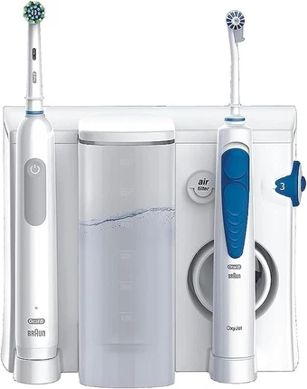 Электрическая зубная щетка Oral-B Oral Health Center