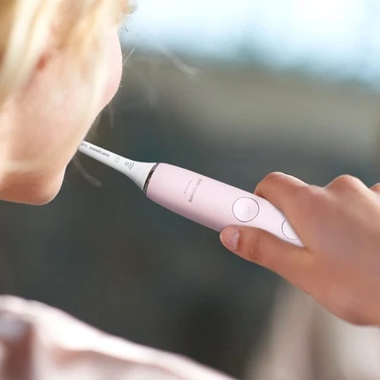 Электрическая зубная щетка Philips Sonicare DiamondClean 9000