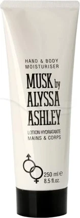 Alyssa Ashley Musk tana losoni