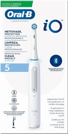 Электрическая зубная щетка Oral-B Professional Cleaning, Protection and Guide 5 iO