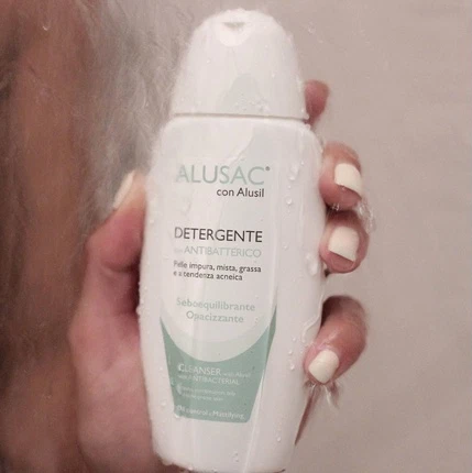 Очищающий гель Skinius Alusac