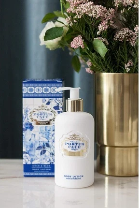 Portus Cale Gold & Blue Tan Body Lotion