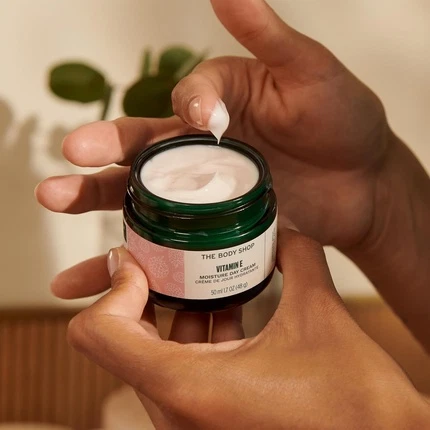 Увлажняющий крем The Body Shop