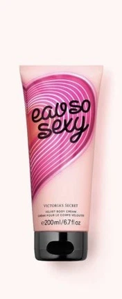 Victoria's Secret Eau So Sexy tana kremi